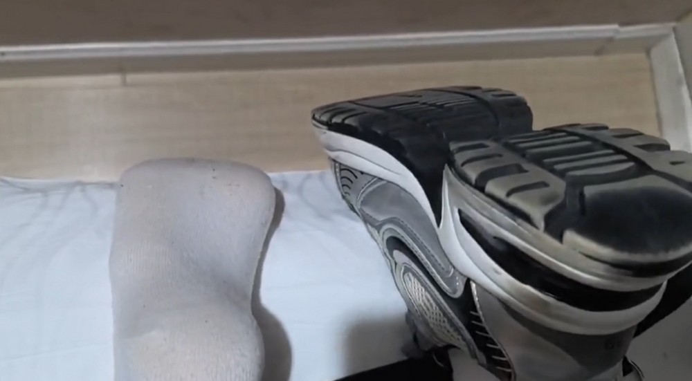 tk398约现实拍，超怕痒的妹妹